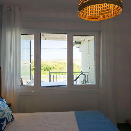 Apartamento O Lago Valdoviño المظهر الخارجي الصورة